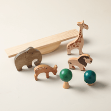 Load image into Gallery viewer, Wooden Montessori Animal Blocks