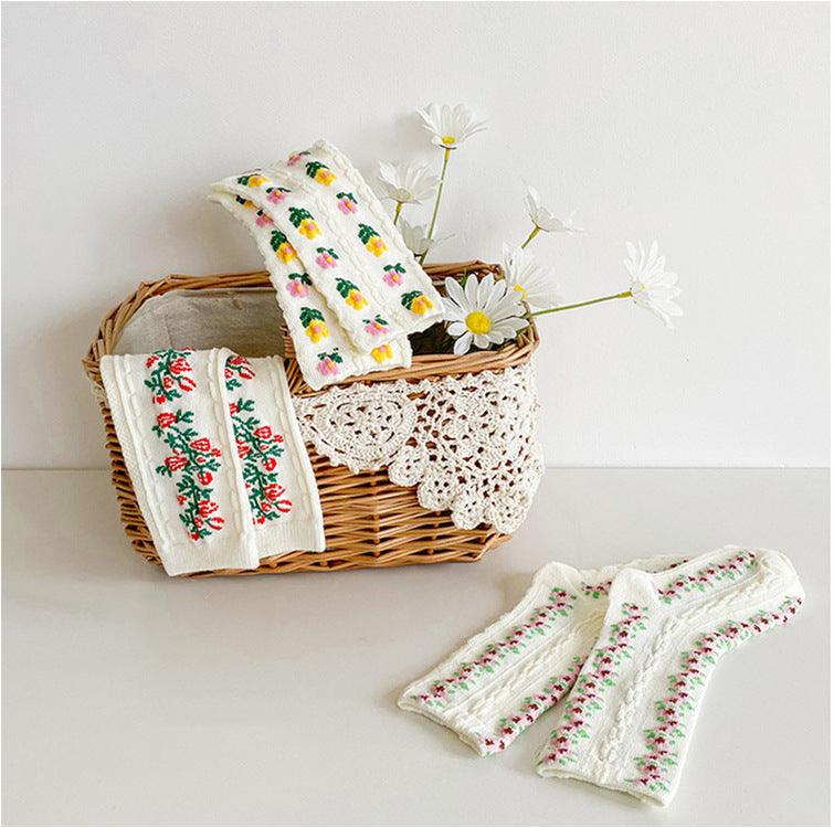 Floral Embroidery Socks - 3 Pack