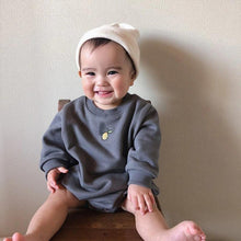 Load image into Gallery viewer, Lemon Fruit Long Sleeved Sweater