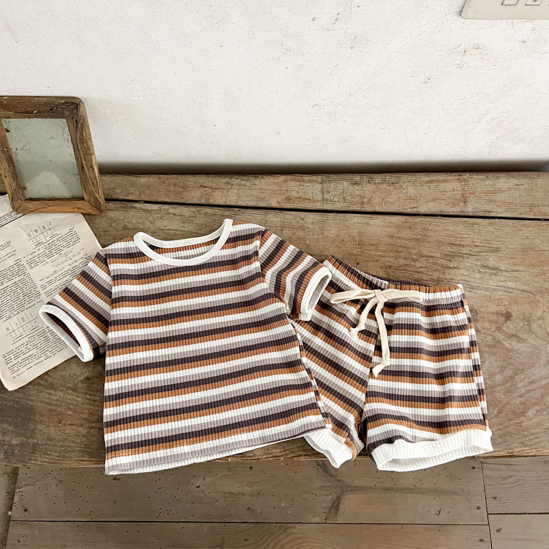 Multi Color T-Shirt and Drawstrings Shorts Set