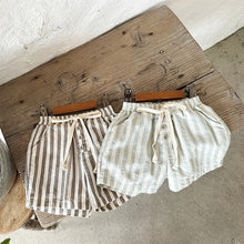 Load image into Gallery viewer, Linen Striped Shorts
