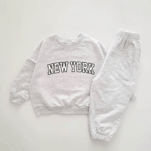 New York Sweatshirt & Jogger Pants Set