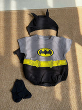 Load image into Gallery viewer, Super Bat Baby Suit Set
