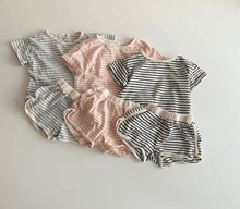 Load image into Gallery viewer, Basic Striped Top with Shorts
