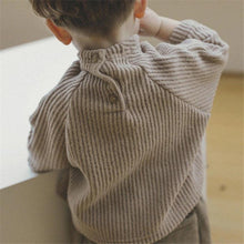 Load image into Gallery viewer, Long Sleeved Corduroy Top
