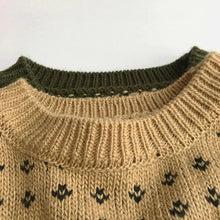 Load image into Gallery viewer, Botanic Round Neck Sweater
